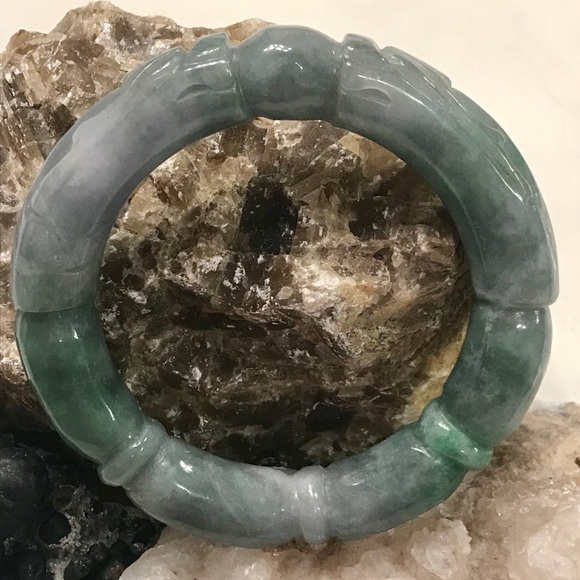 Vintage Antique Jade Dragons Chasing Pearl Bangle - Picture 1 of 8